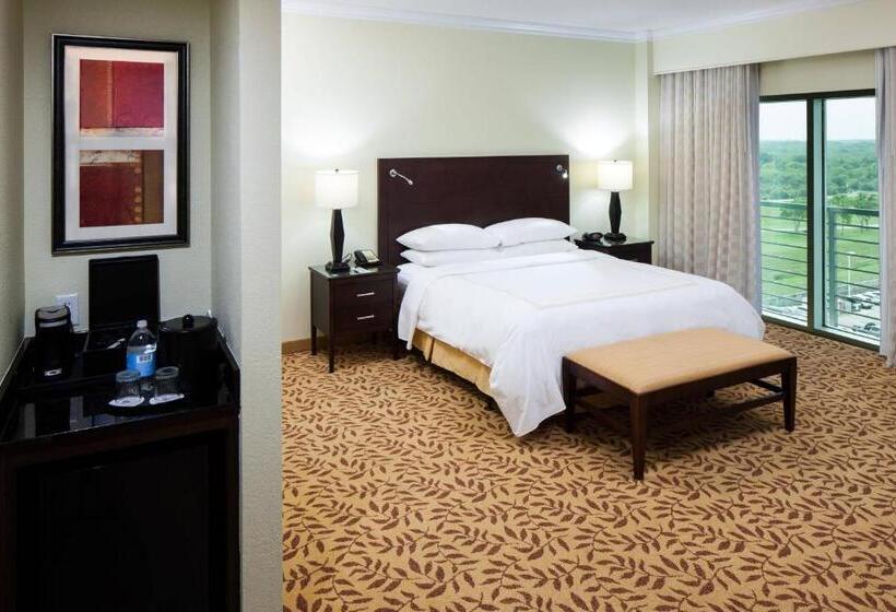 חדר סטנדרט עם מיטת קינג, Houston Marriott Energy Corridor