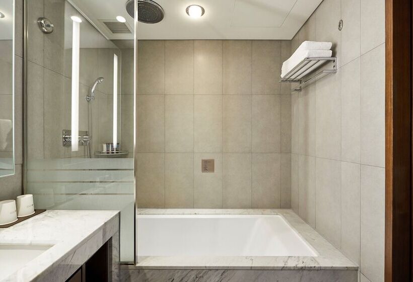 اتاق سوپریور با چشمانداز, Lotte City Hotel Gimpo Airport