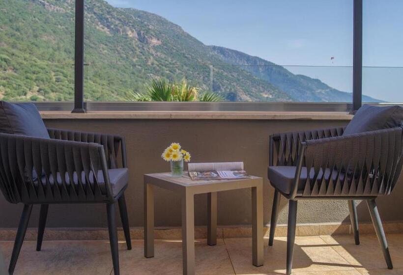 סוויטה, Morina Deluxe