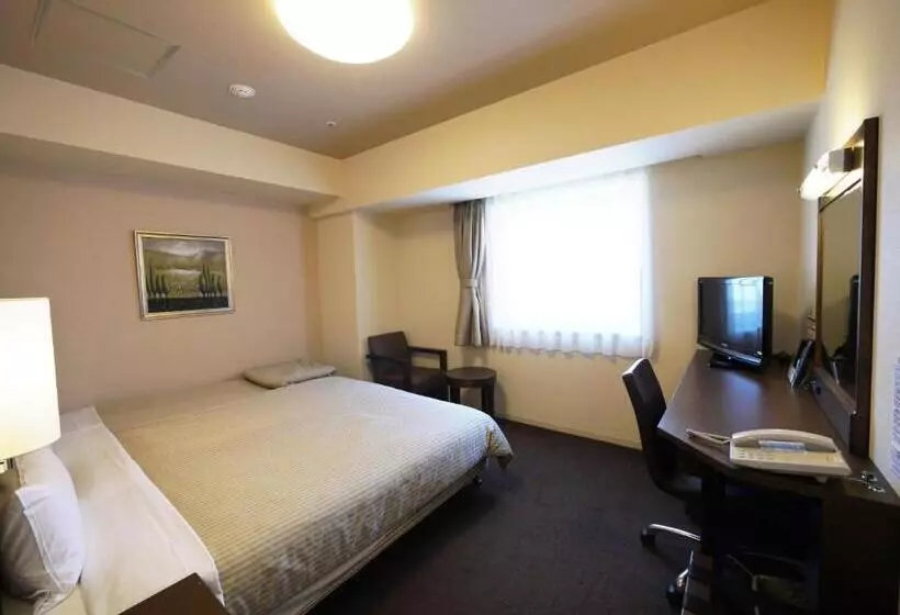 ダブルベッドのベーシックルーム, Route Inn Sapporo Chuo