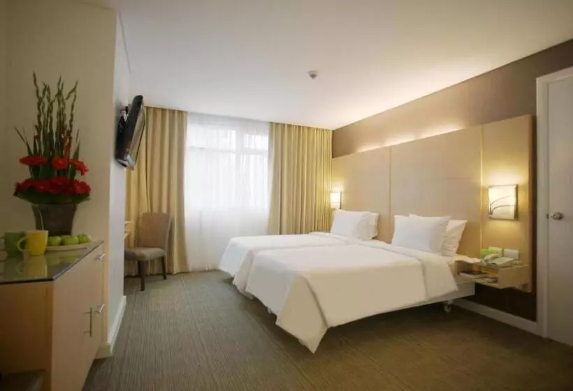 اتاق لوکس, St Giles Hotel Makati