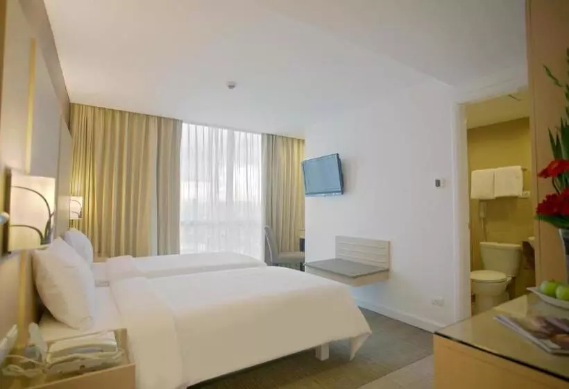 اتاق سوپریور, St Giles Hotel Makati
