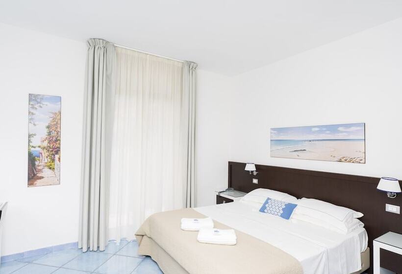 コンフォートルーム, Murmann