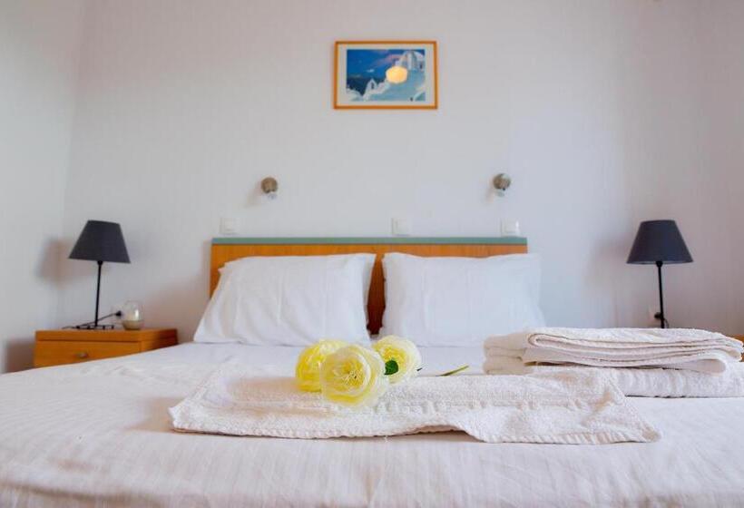 غرفة قياسية, Lefkothea