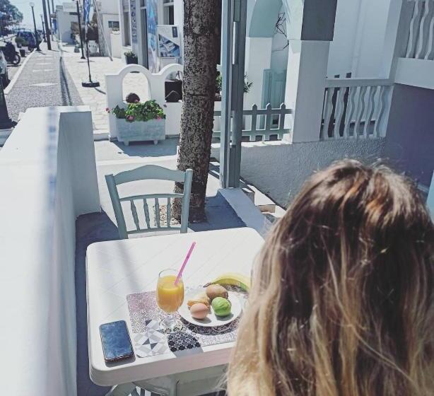 غرفة إقتصادية, Lefkothea