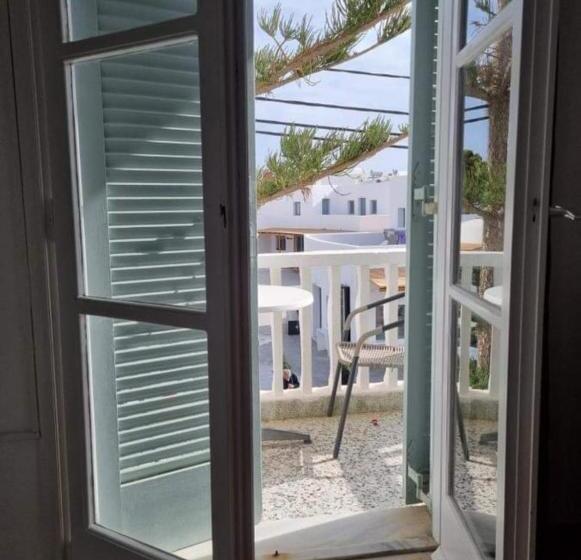 غرفة قياسية إطلالة جانبية علي البحر, Lefkothea