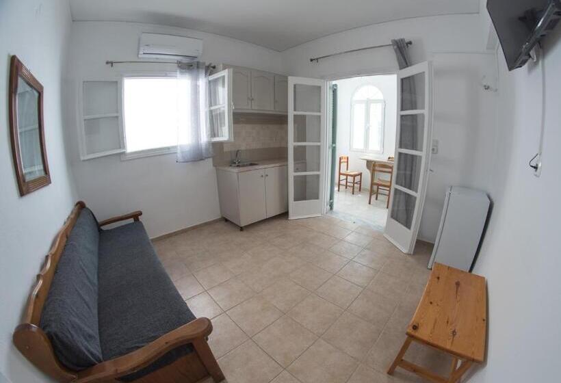 شقة غرفة واحدة ذات إطلالة, Lefkothea