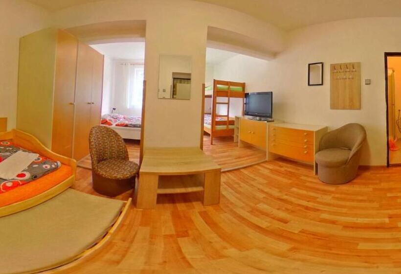 Семейный Номер, Penzion Heřmanice