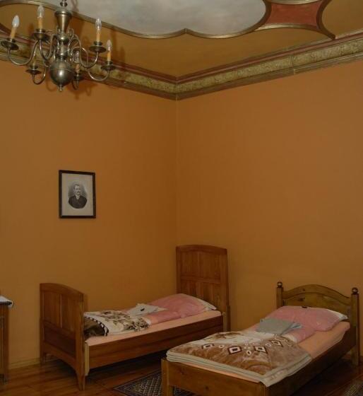 四人标准间, Hostel, Pokoje Gościnne Mleczarnia   Ozonowane