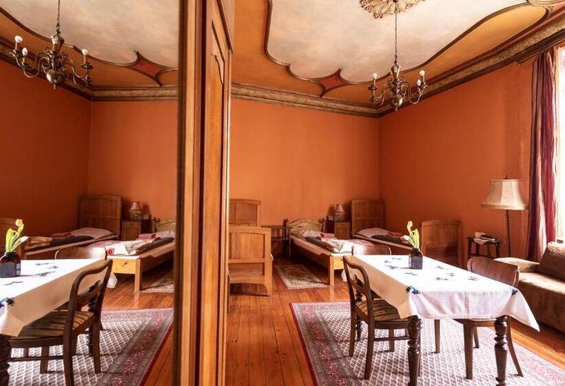 四人标准间, Hostel, Pokoje Gościnne Mleczarnia   Ozonowane