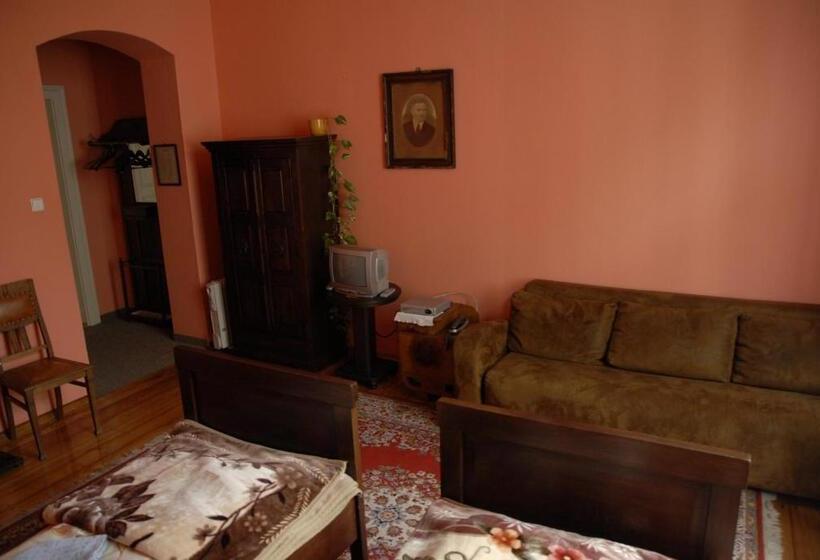 标准间, Hostel, Pokoje Gościnne Mleczarnia   Ozonowane