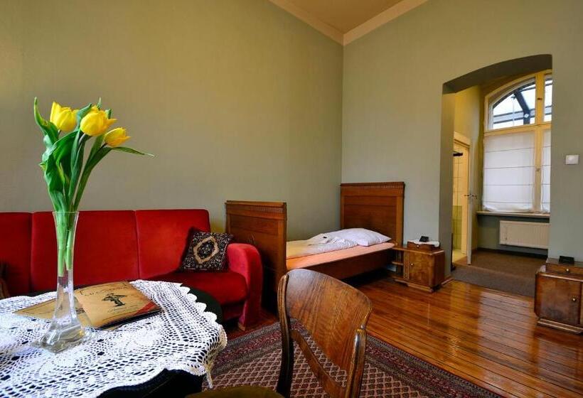 标准间, Hostel, Pokoje Gościnne Mleczarnia   Ozonowane