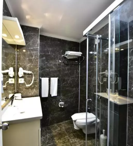 Perhehuone, Ayaz Aqua Beach