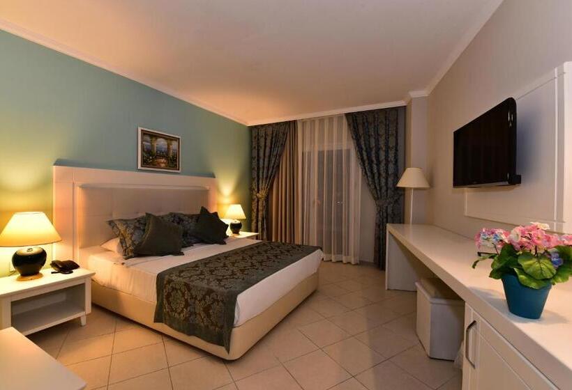 スタンダードトリプルルーム, Ayaz Aqua Beach