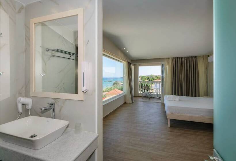 Deluxe Suite Sea View, Belussi Beach Hotel & Suites