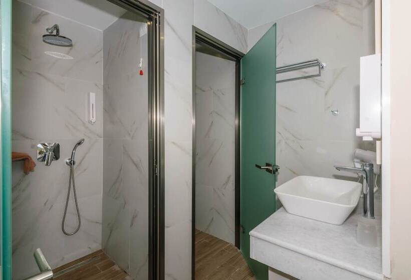 Deluxe Suite Sea View, Belussi Beach Hotel & Suites