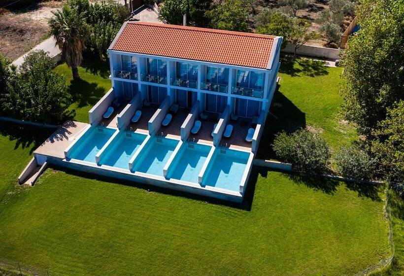 سوئیت اجرایی با چشمانداز دریا, Belussi Beach Hotel & Suites