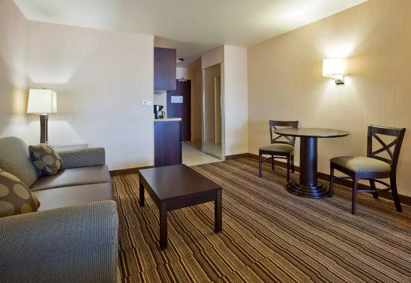 سوئیت با تخت بزرگ, Holiday Inn Express Hotel Twin Falls, An Ihg