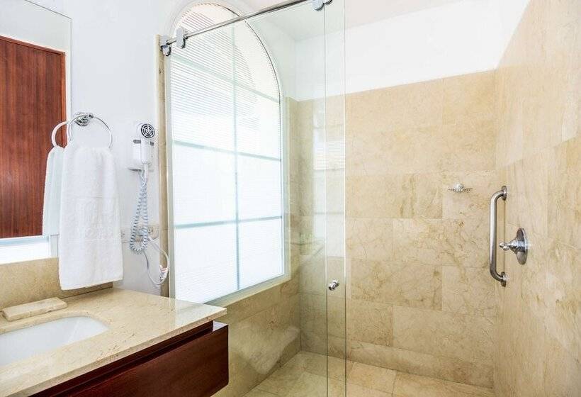 Номер Стандарт, NH Royal Urban Cartagena