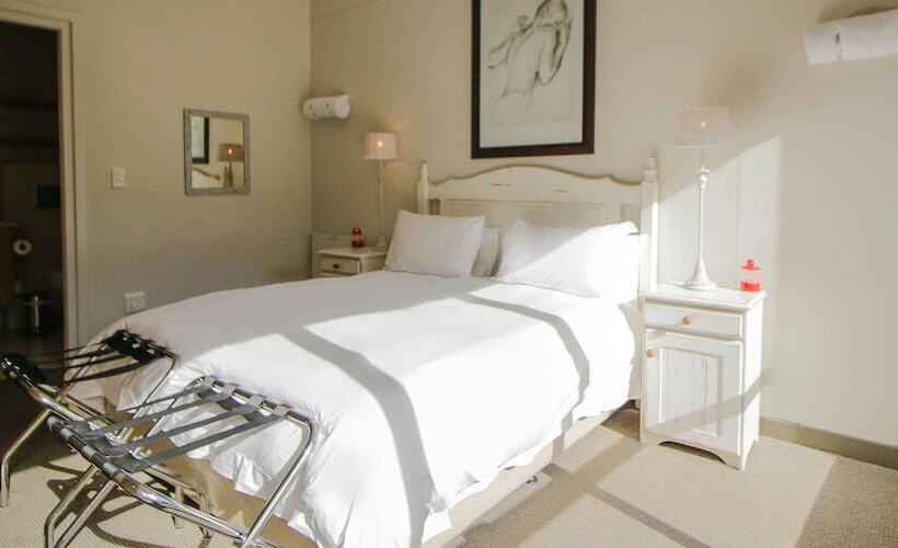 Апартаменты 3 Спальни, The Glen Apartments