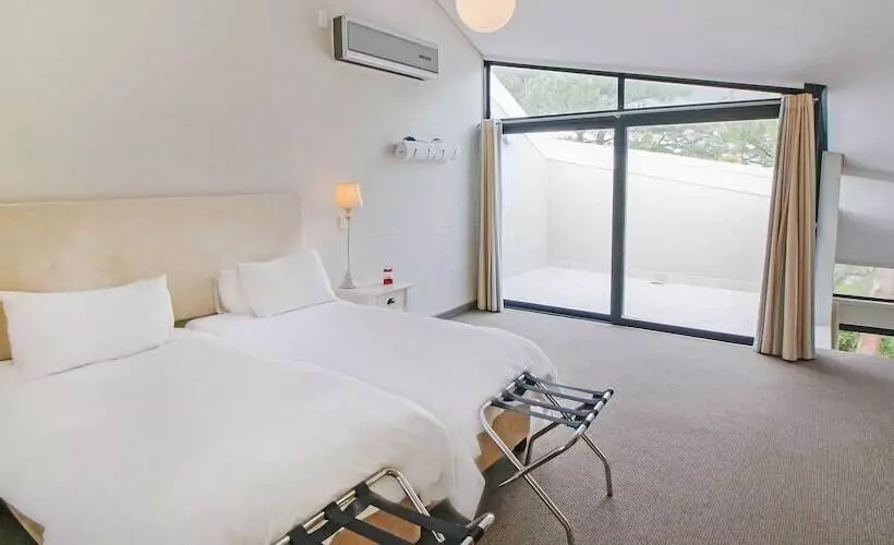 ３ベッドルームアパートメント, The Glen Apartments
