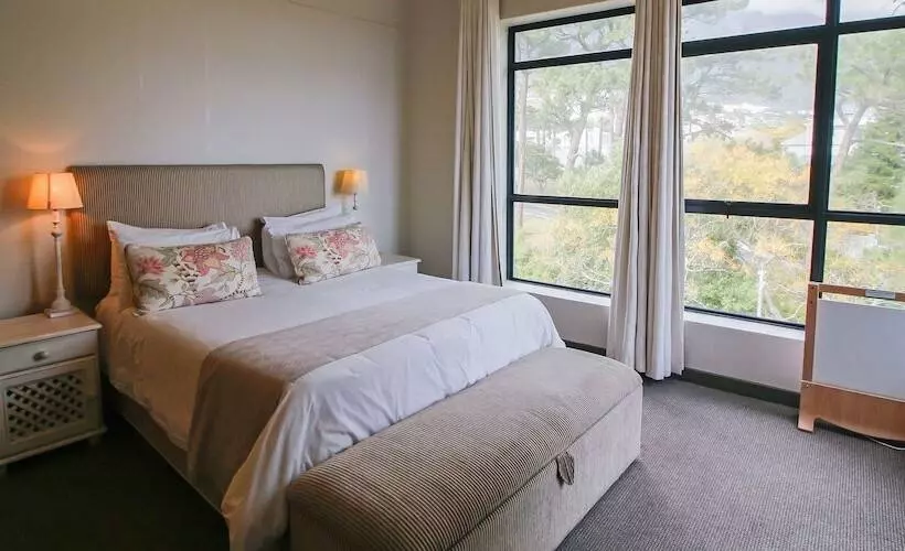 ３ベッドルームアパートメント, The Glen Apartments