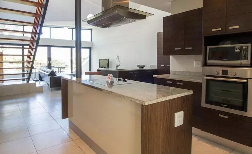 ３ベッドルームアパートメント, The Glen Apartments