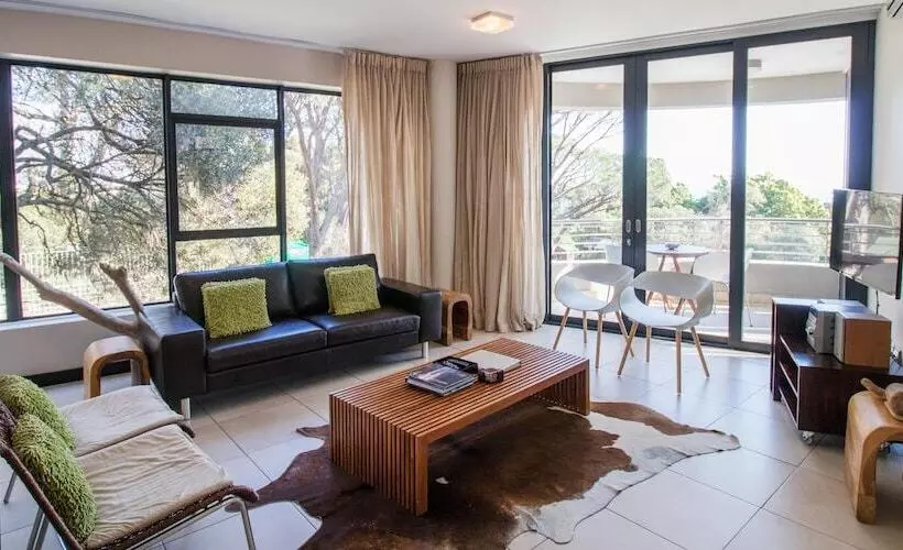 ２ベッドルームアパートメント, The Glen Apartments