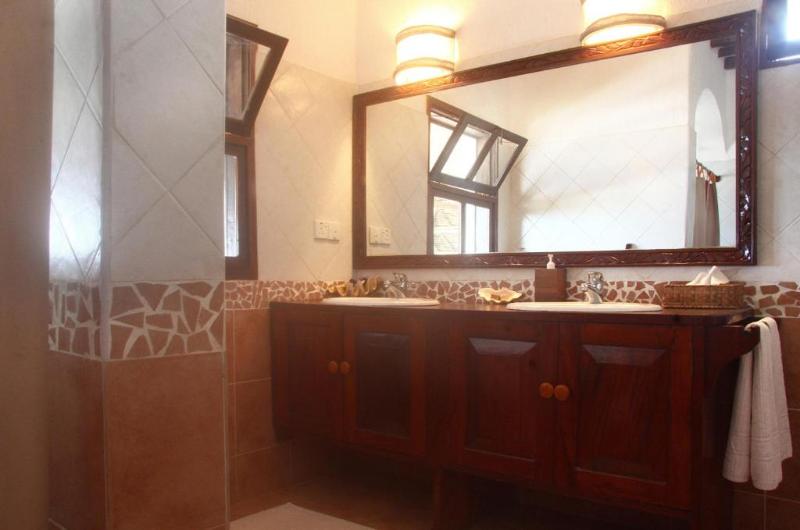 סוויטת ג'וניור נוף לים, Villa Kiva Boutique Hotel