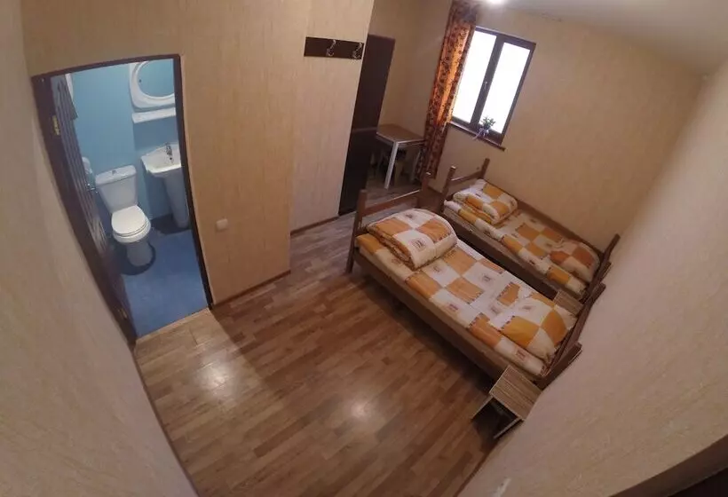 اتاق استاندارد, Hostel Glide