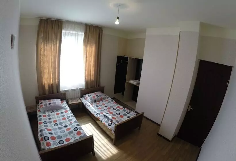 اتاق استاندارد یک نفره, Hostel Glide
