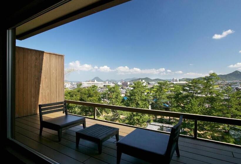 스탠다드 트리플 룸, Kotohira Kadan