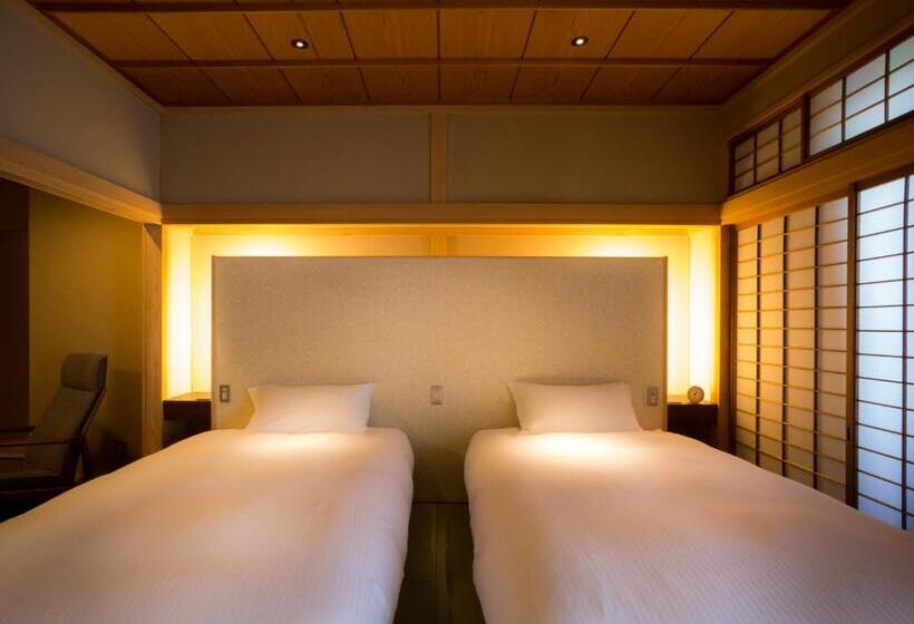 패밀리 룸, Kotohira Kadan