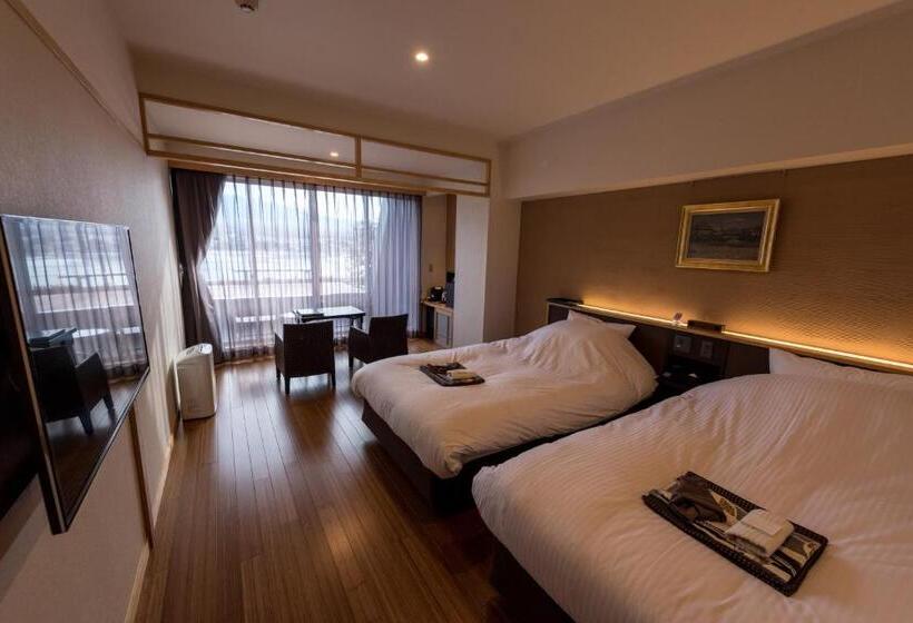 اتاق سوپریور با چشمانداز, Mizno