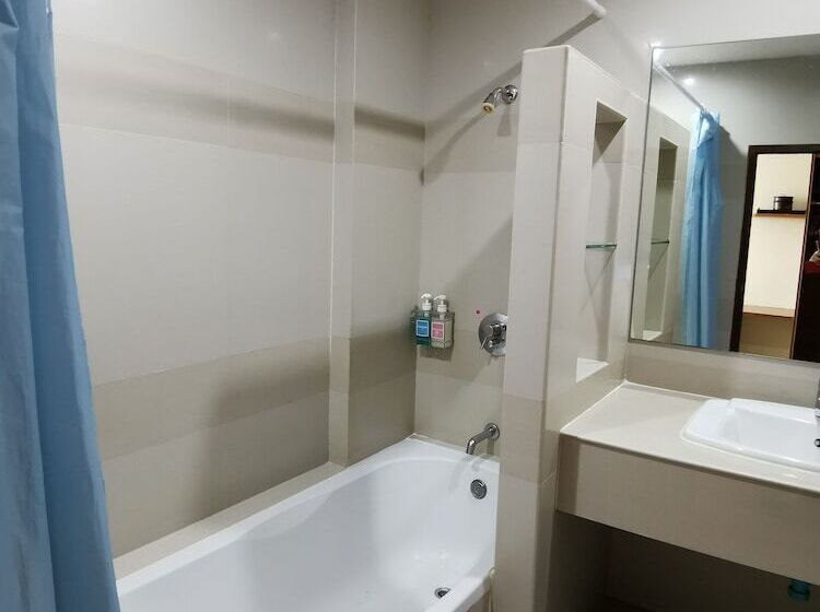 スーペリアールーム, Morakot Twin Chumphon