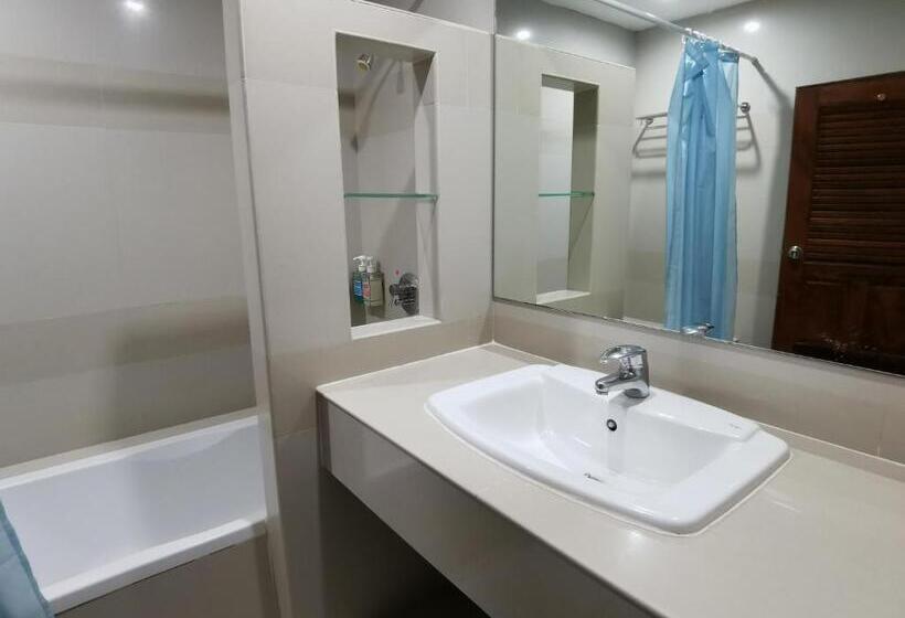 スーペリアールーム, Morakot Twin Chumphon