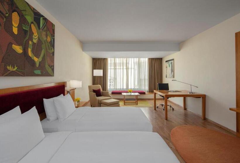 اتاق سوپریور, Radisson Blu Plaza Hotel Hyderabad Banjara Hills