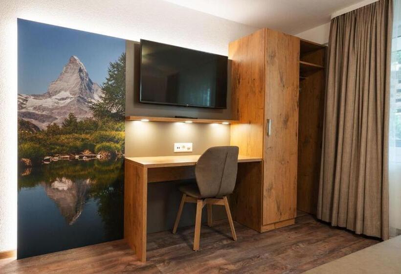 3ベッドルームアパートメント, Apartments Patricia