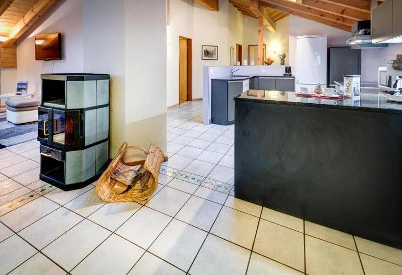 1ベッドルームペントハウスアパート, Apartments Patricia