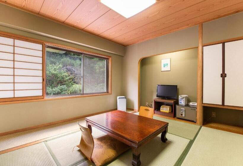 标准三人间, Shin Kabakawa Kanko