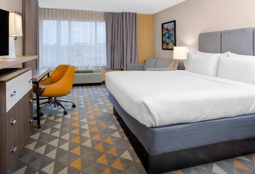 Стандартный Номер Кровать Кинг, Holiday Inn Hotel & Suites Lima, An Ihg