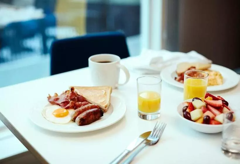 身障者適用スタンダードルーム, Holiday Inn Rock Hill, An Ihg