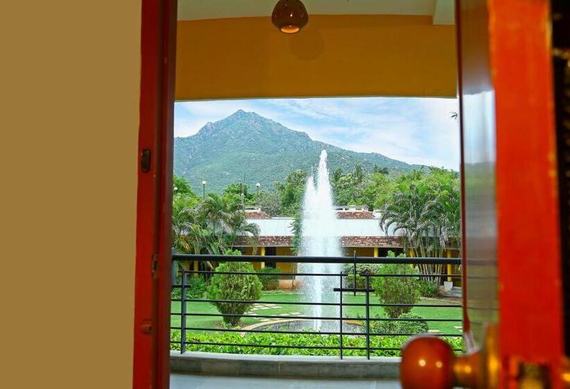 חדר דלוקס, Sterling Arunai Anantha   Tiruvannamalai