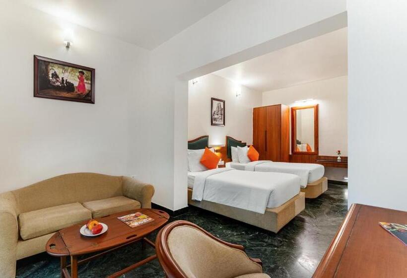 חדר דלוקס, Sterling Arunai Anantha   Tiruvannamalai