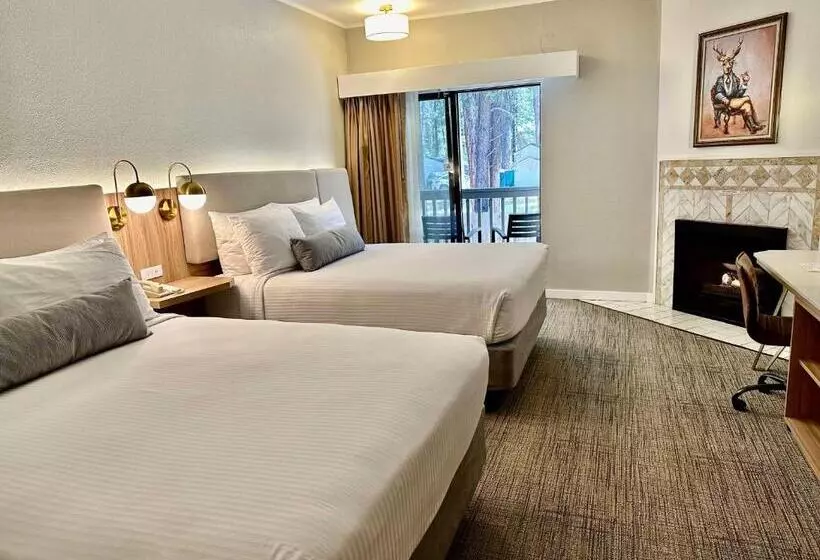 バルコニー付きスタンダードルーム, Chateau Big Bear Boutique Hotel, Bw Signature Collection