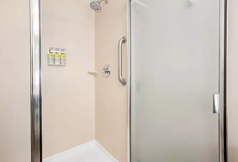 Sviitti, Holiday Inn Express Hotel & Suites Marysville, An Ihg