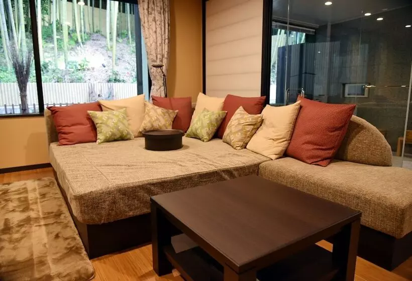 اتاق استاندارد, Arima Onsen Taketoritei Maruyama