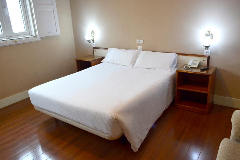 חדר סטנדרט עם מיטת קינג, Chateau Big Bear Boutique Hotel, Bw Signature Collection