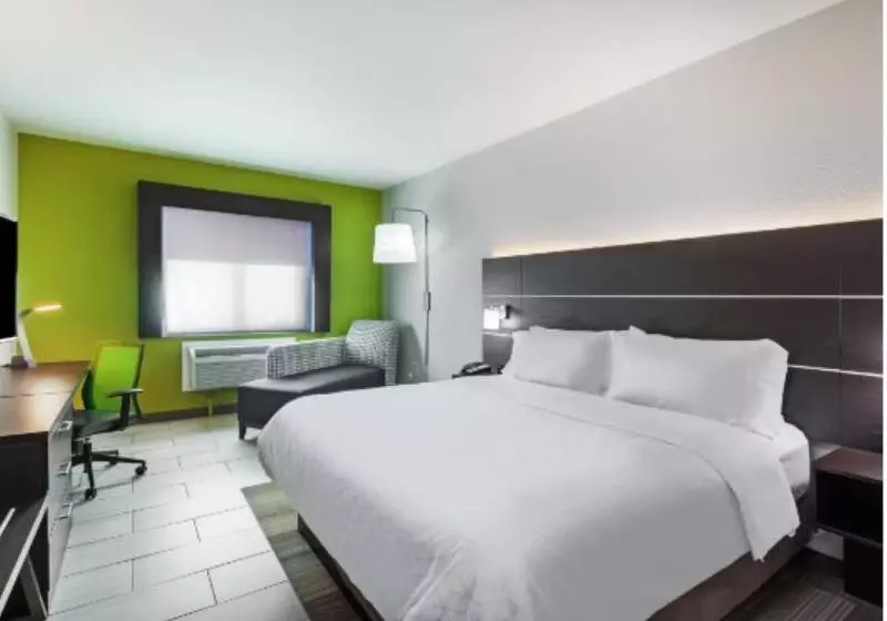 身障者適用キングサイズベッドルーム, Holiday Inn Express Port Lavaca, An Ihg