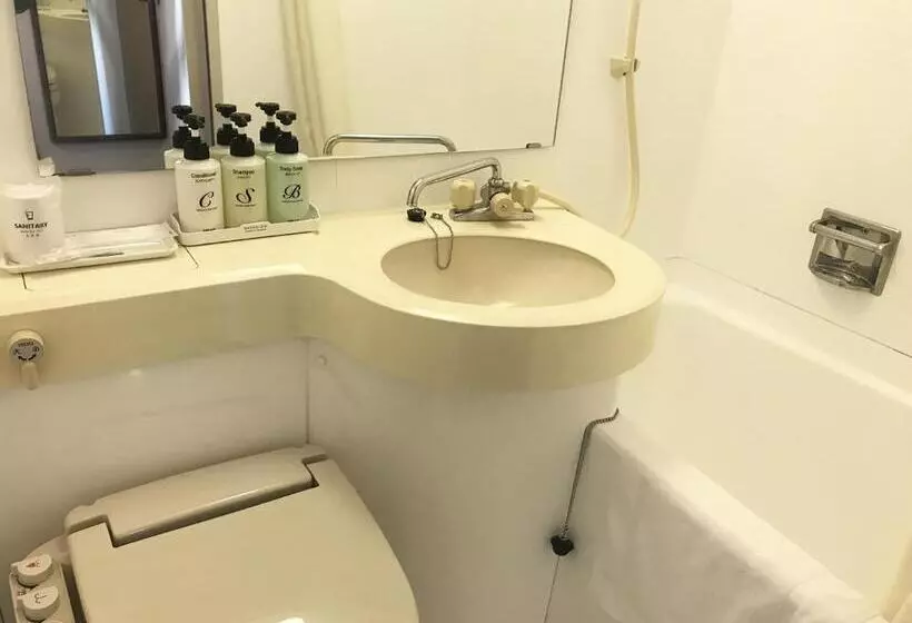 ダブルベッドのベーシックルーム, Smile Hotel Mito